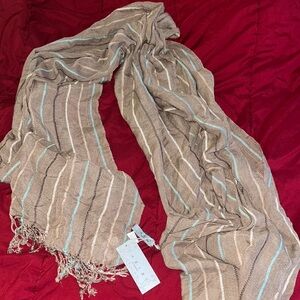 Pashmina Aziz scarf